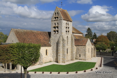 Eglise-Saint-Pierre-d-Avon
