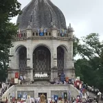 “Lois barbares”, “terre sacrée de Bretagne”… L’homélie du cardinal Sarah à Sainte-Anne-d’Auray